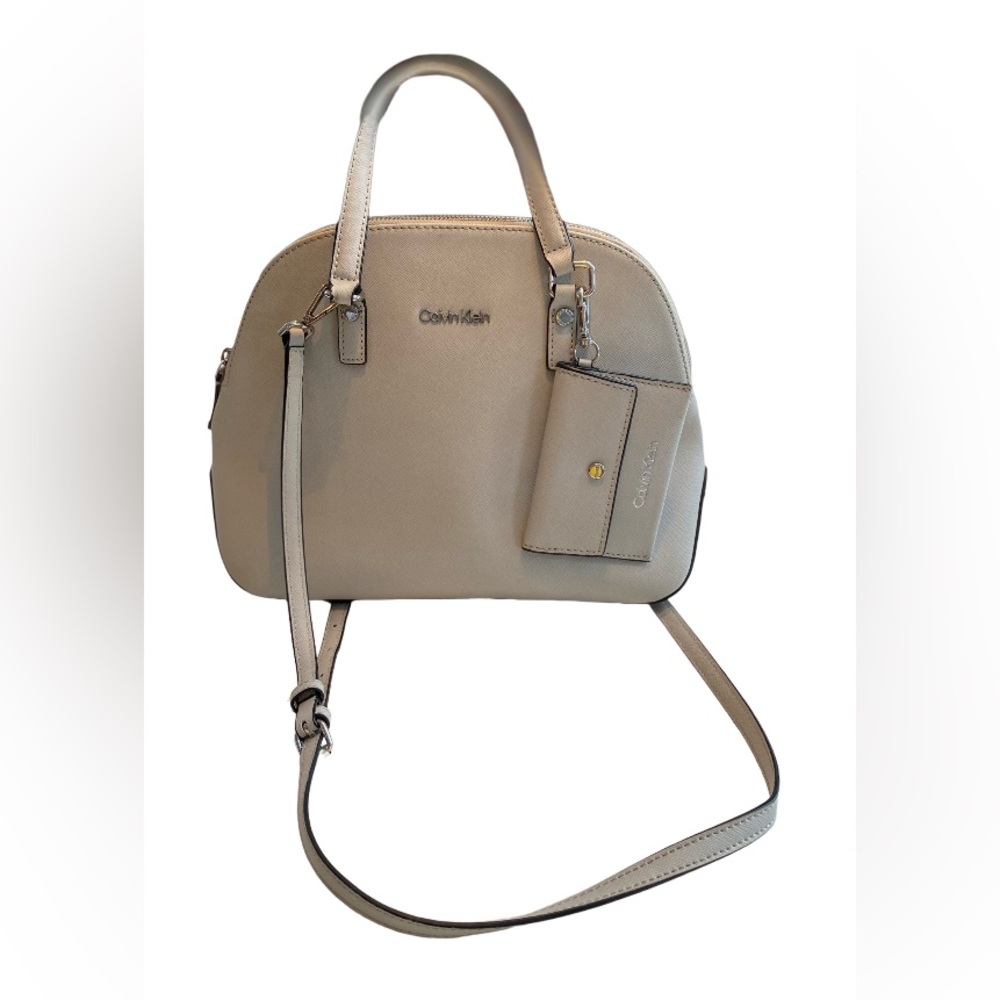 Calvin Klein: Off White Dome Satchel Handbag